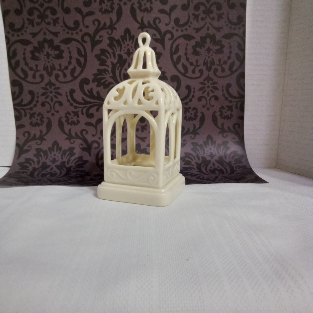 Skye McGhee tealight holder